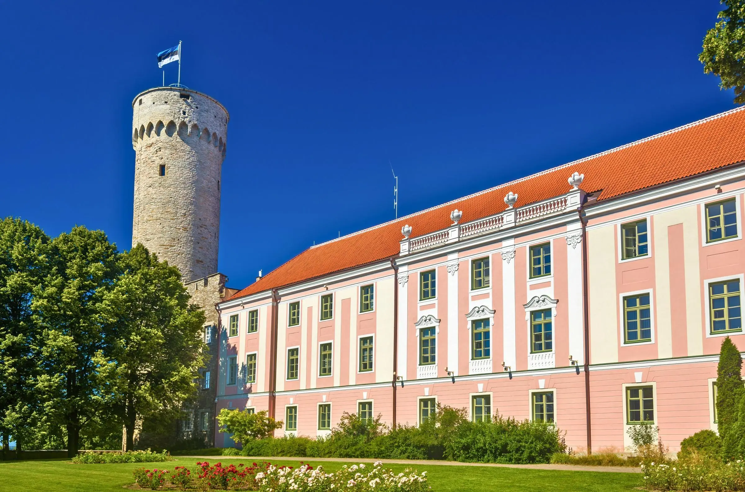 The pink Baroque facade of Toompea Castle facing Lossi plats in Tallinn